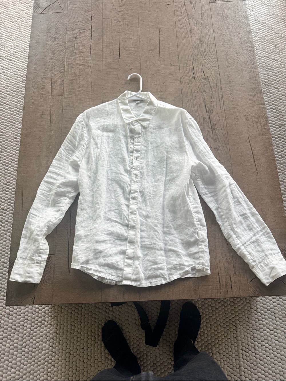 James Perse White Linen Button-Up Shirt
